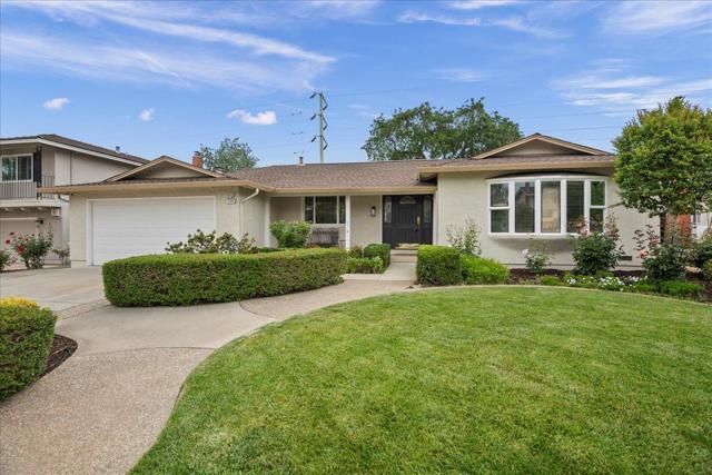 7156 Brooktree Way, San Jose CA: https://media.crmls.org/mediaz/905ab4af-7367-47d0-8a27-f07d7b6aa1de.jpg