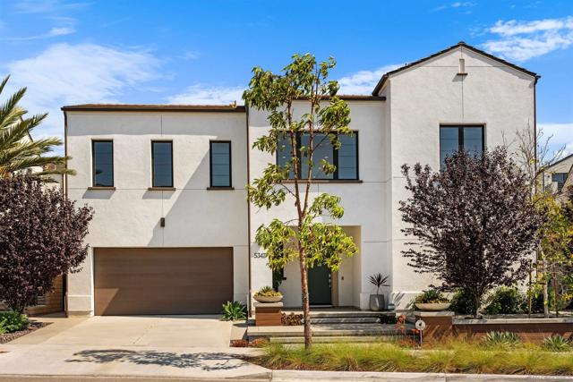 5347 Morning Sage Way, San Diego CA: https://media.crmls.org/mediaz/905bcd49-3d59-482f-bb9c-e5c1e36fb31f.jpg
