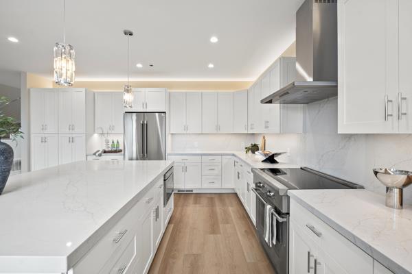 575 Seymour Street, Half Moon Bay CA: https://media.crmls.org/mediaz/905bf2f4-64a9-4bd1-8293-4c425838491b.jpg