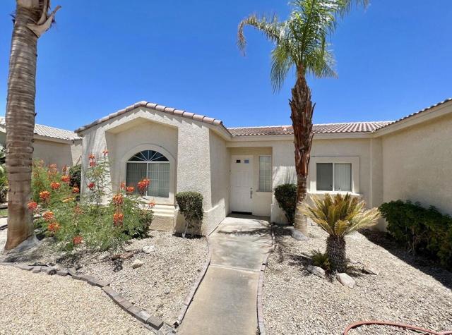 68392 Riviera Road, Cathedral City CA: https://media.crmls.org/mediaz/905d0268-0a82-47c8-8e85-b36b13095924.jpg