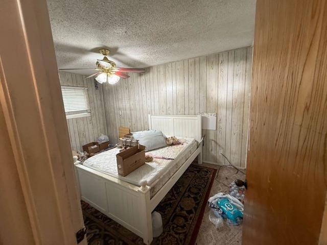 160 N Santa Rosa Street, Los Banos CA: https://media.crmls.org/mediaz/905e02eb-4fda-430d-844d-6680e4b77cc9.jpg