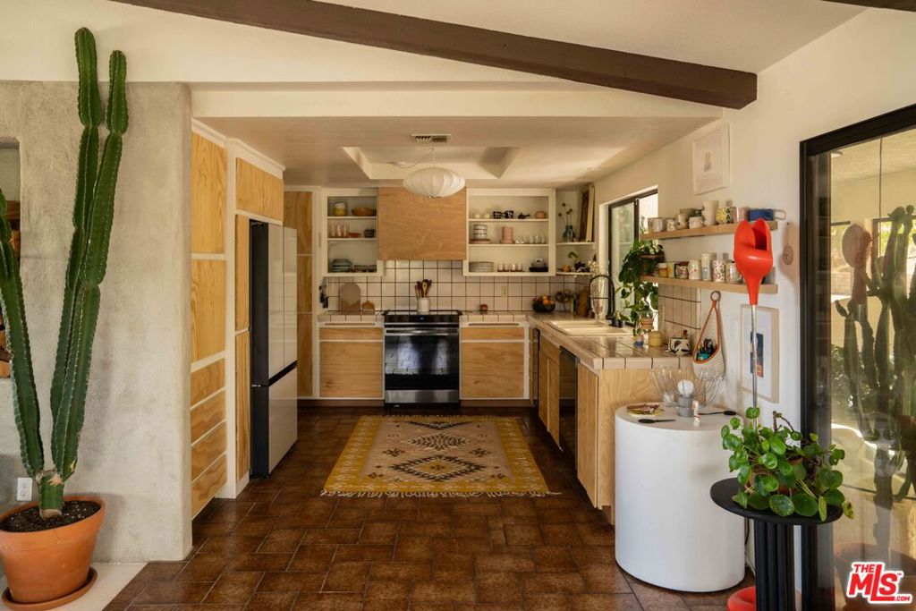 MLS #25598609 image #12