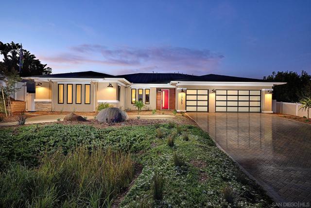 1755 Calle Catalina, Escondido CA: https://media.crmls.org/mediaz/905fc5e7-d69a-4304-9ed5-4932570eeac1.jpg