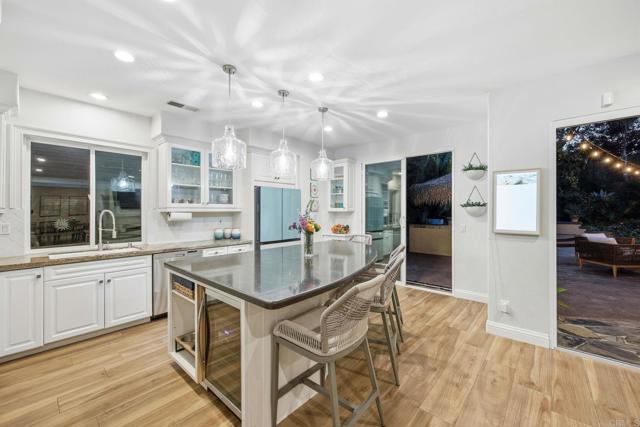 Detail Gallery Image 17 of 56 For 3593 Granite Court, Carlsbad,  CA 92010 - 4 Beds | 3 Baths