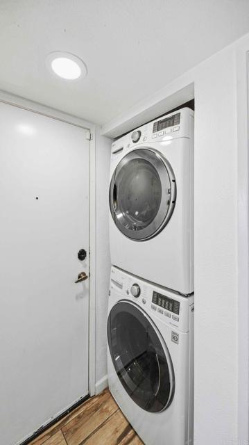 Detail Gallery Image 19 of 32 For 2956 C St #15,  San Diego,  CA 92102 - 2 Beds | 1/1 Baths