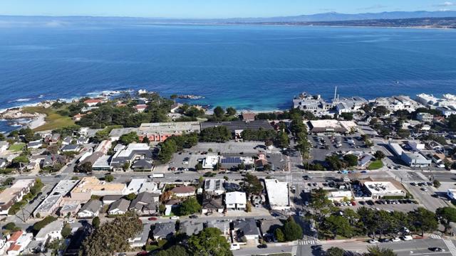 116 Evans Avenue, Pacific Grove CA: https://media.crmls.org/mediaz/906097ae-d424-4830-92ee-c19a39d8d3ba.jpg