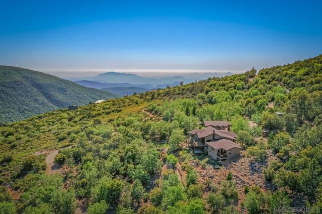35750 Mountain Circle Drive, Julian CA: https://media.crmls.org/mediaz/90609ee9-ea87-44e7-8a53-4e0c029bd056.jpg