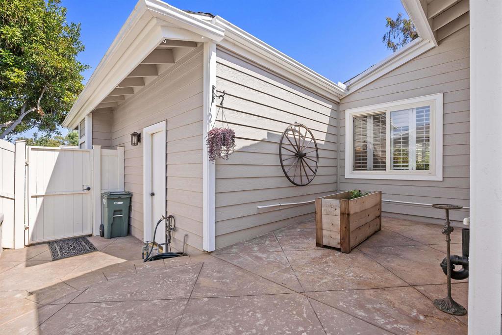 907 Wentworth Circle - photo 19