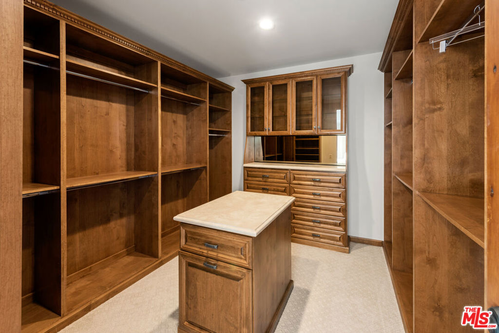 MLS #26865047 image #26