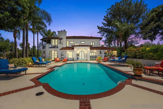 2103 Sunnyside Ave, El Cajon CA: https://media.crmls.org/mediaz/90631369-f05a-4d33-8bcd-afe389344043.jpg