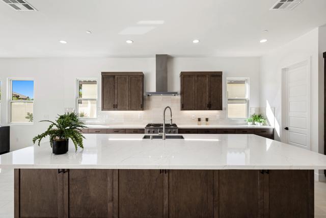 57540 Cherrywood Place, La Quinta CA: https://media.crmls.org/mediaz/9063327b-f452-4650-a79a-db205d27e659.jpg