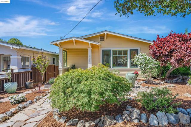 906 Carmel Ave, Albany CA: https://media.crmls.org/mediaz/90633b5d-4990-4640-96ec-94eb0b2d6d41.jpg