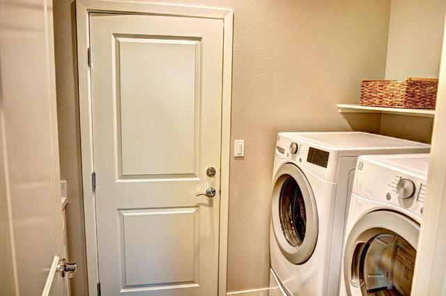 50810 Bee Canyon Drive, Indio CA: https://media.crmls.org/mediaz/9065117d-f3b8-42f4-941c-6dca2ca941d0.jpg