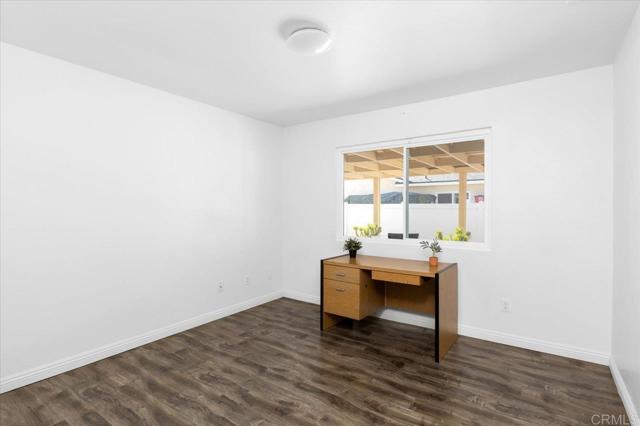 Detail Gallery Image 22 of 27 For 19065 Envoy Ave, Corona,  CA 92881 - 3 Beds | 2 Baths