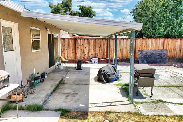 3382 Mount Wilson Dr, San Jose CA: https://media.crmls.org/mediaz/90654313-799f-4870-b4b4-53f7acc2074f.jpg