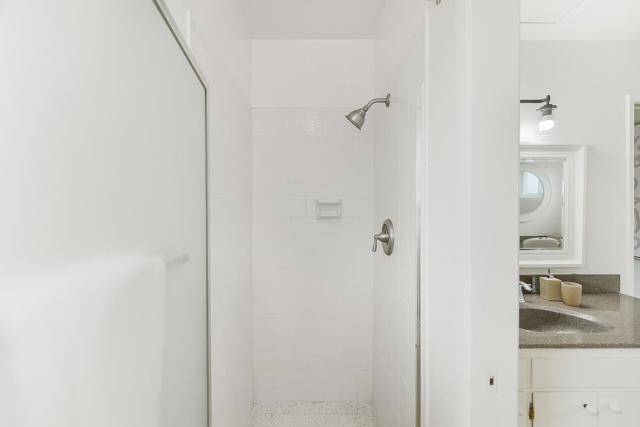 Image 47 of 62 For 2296 Bryant Street