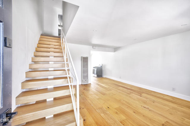 Front Image Thumbnail for CRV1-35111