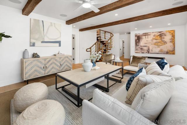 1820 Coast Blvd, Del Mar CA: https://media.crmls.org/mediaz/9066c4d9-e0a8-4628-9a3e-5f2e9e20af73.jpg
