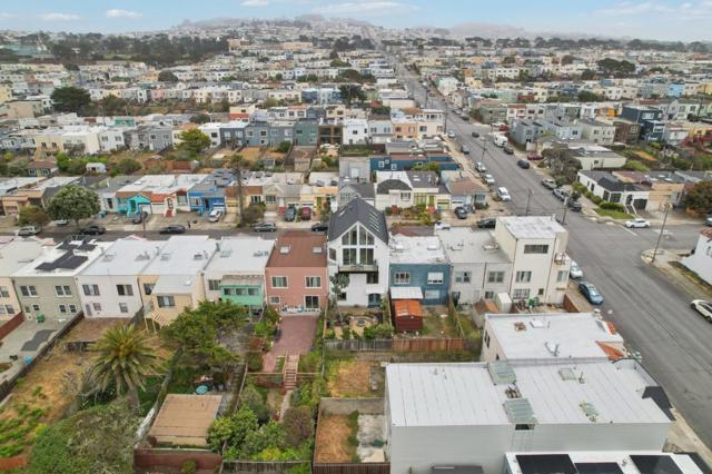2183 45th Avenue, San Francisco CA: https://media.crmls.org/mediaz/9067413b-168b-43d7-a561-e3c0d3f4364d.jpg