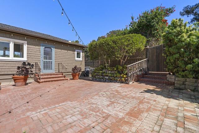 Detail Gallery Image 60 of 67 For 1654 Camino Del Mar Upper,  Del Mar,  CA 92014 - 3 Beds | 3 Baths