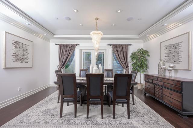 780 S El Monte Avenue, Los Altos CA: https://media.crmls.org/mediaz/9068394e-5e8e-477e-9891-6bc694b4c2b9.jpg