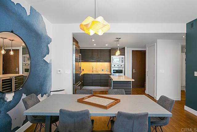 1325 Pacific Highway, San Diego CA: https://media.crmls.org/mediaz/9069158d-1aff-4287-9e8a-4ef186ea43d1.jpg