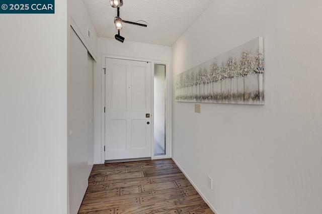 3244 Terra Granada Dr, Walnut Creek CA: https://media.crmls.org/mediaz/906abf77-09ed-443f-8a6e-c0c5815feb3d.jpg