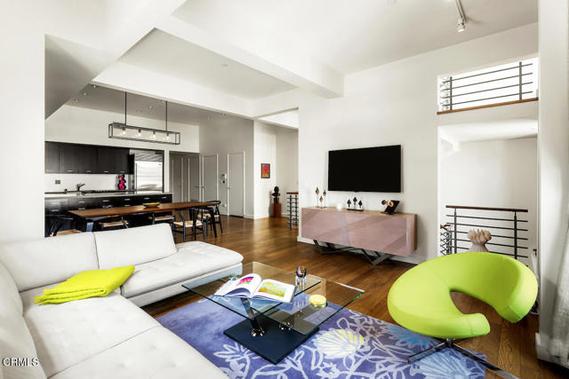 940 E 2nd Street, Los Angeles CA: https://media.crmls.org/mediaz/906ca47e-d6cc-4899-a3c9-969ec6582531.jpg