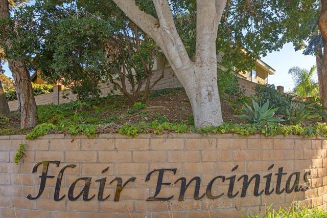 1440 Tennis Match Way, Encinitas CA: https://media.crmls.org/mediaz/906d3dd6-ad45-40bc-a1fb-a141e3d9aec6.jpg