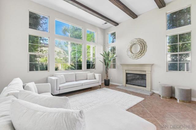 2957 Ranch Gate Rd, Chula Vista CA: https://media.crmls.org/mediaz/906dcfce-e08e-41c7-b313-c5bbe960718f.jpg