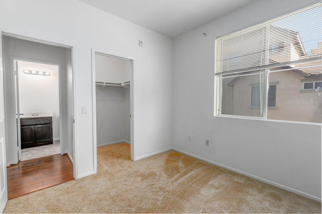 MLS #250043426SD image #14