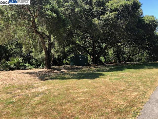 2950 Niles Canyon Rd, Castro Valley CA: https://media.crmls.org/mediaz/90704d24-7246-4d61-a1dc-72dd2cce55e1.jpg