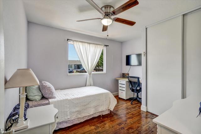 8100 Springdale Court, Gilroy CA: https://media.crmls.org/mediaz/9071ce27-189b-46ad-a090-fdfade7ae4ae.jpg