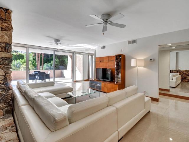 197 W Via Lola #6, Palm Springs, CA 92262