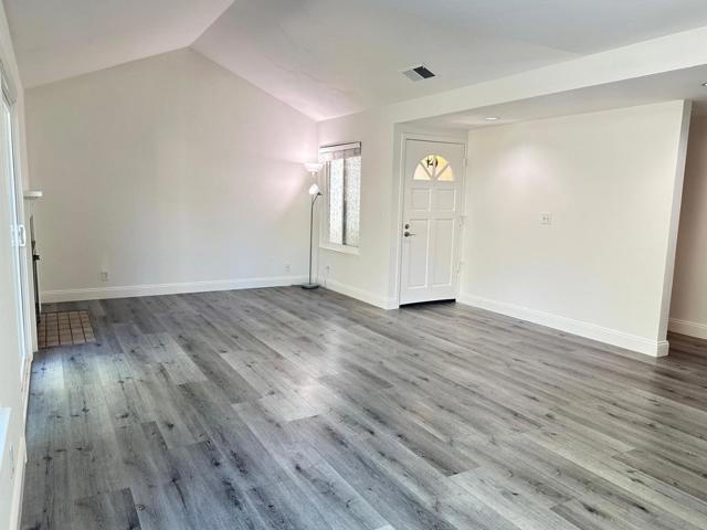 3248 Rocky Water Lane, San Jose CA: https://media.crmls.org/mediaz/90721ce4-3150-485a-9bd8-5188391aba3c.jpg