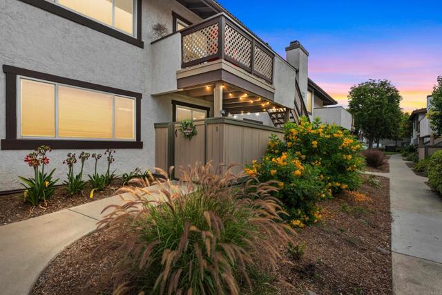 Detail Gallery Image 1 of 1 For 9829 Caspi Gardens Dr #5,  Santee,  CA 92071 - 2 Beds | 1 Baths