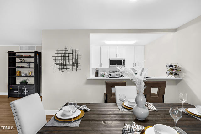 Detail Gallery Image 10 of 29 For 1127 E Del Mar Bld #114,  Pasadena,  CA 91106 - 2 Beds | 2 Baths