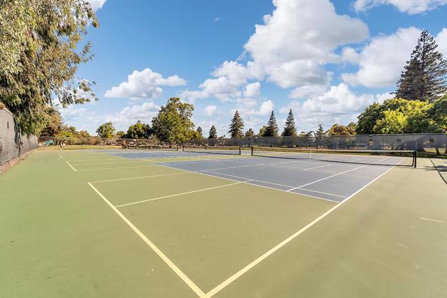 2658 Hill Park Drive, San Jose CA: https://media.crmls.org/mediaz/9073d145-f550-4a01-9234-dc3d0b8825ee.jpg