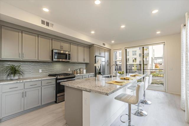 Image 6 of 43 For 45188 Ambition Street 201