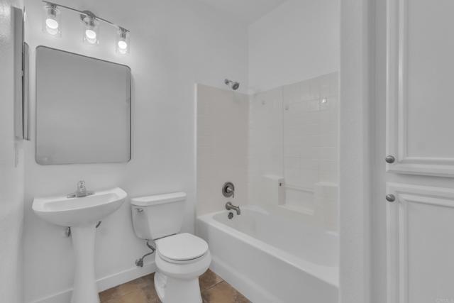 Detail Gallery Image 13 of 35 For 11442 via Rancho San Diego #157,  El Cajon,  CA 92019 - 3 Beds | 2 Baths