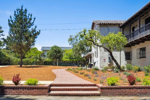 401 San Bernabe Drive, Monterey CA: https://media.crmls.org/mediaz/90768641-a1ac-4951-beef-81ce464fad6b.jpg