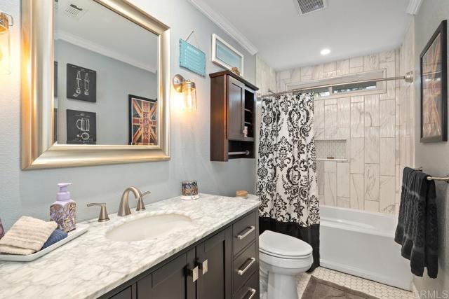 Detail Gallery Image 25 of 30 For 526 Pina Lane, Vista,  CA 92083 - 3 Beds | 2 Baths