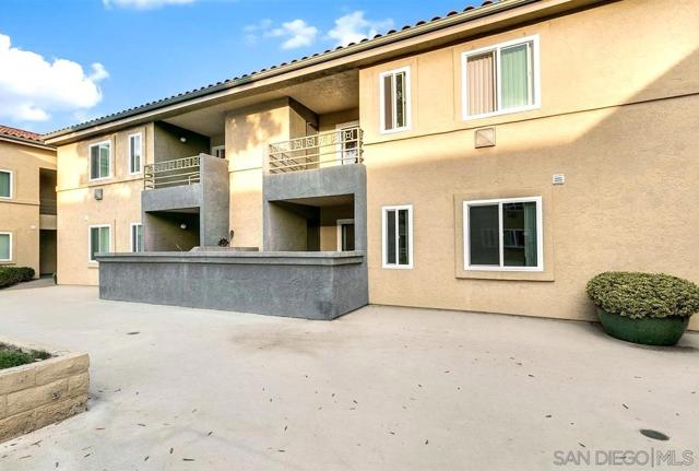 Details for 7405 Charmant Dr  2417, San Diego, CA 92122
