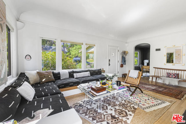 9079bef6 B78e 4dc8 Ae87 95126a3e415a