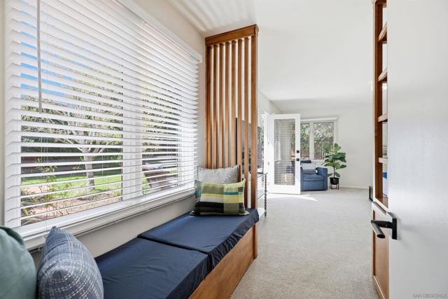 540 Country Club Lane, Coronado CA: https://media.crmls.org/mediaz/9079c8ed-8ff2-4230-b39f-b84bf73e1310.jpg