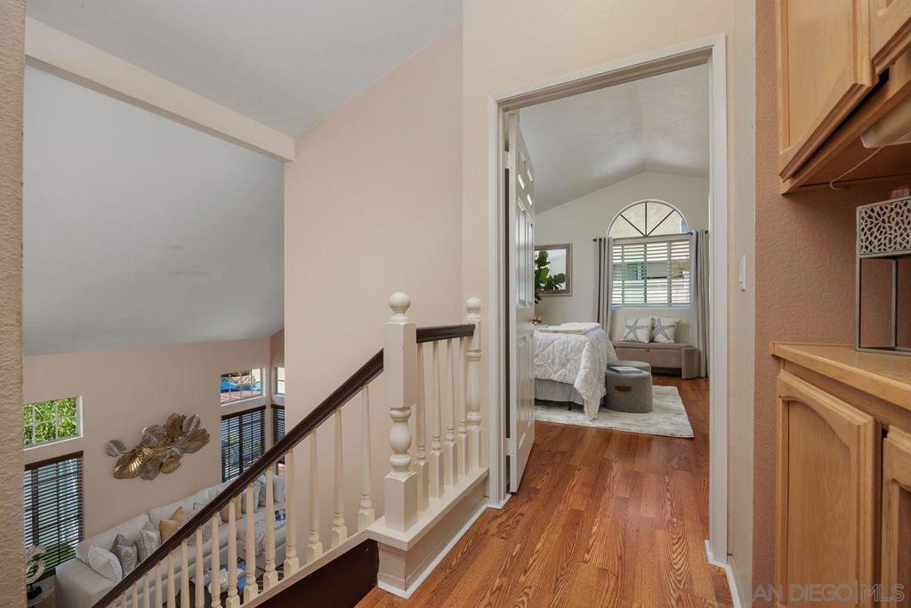 MLS #250036298SD img 14