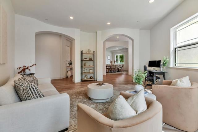 10055 Foothill Avenue, Gilroy CA: https://media.crmls.org/mediaz/907b4412-c811-4c5c-92af-0c0f93106ce1.jpg