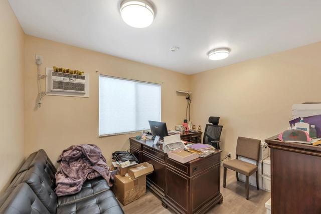 1500 Gilman Road, Gilroy CA: https://media.crmls.org/mediaz/907c46b3-e3c2-4745-923b-38ee9aac94a4.jpg