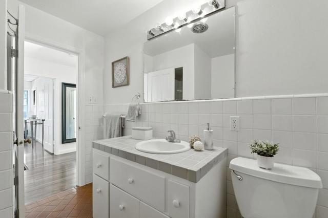 508 Prospect Street, San Carlos CA: https://media.crmls.org/mediaz/907cc62f-53f2-463e-b5c5-8a6a0410a9dd.jpg