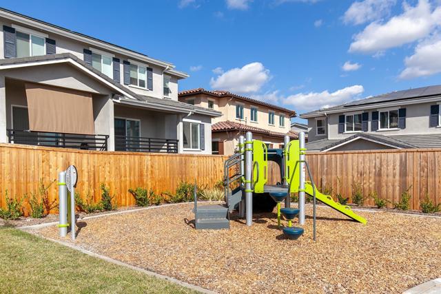 Detail Gallery Image 39 of 40 For 8579 Vista Azul Pl, Lemon Grove,  CA 91945 - 3 Beds | 2/1 Baths
